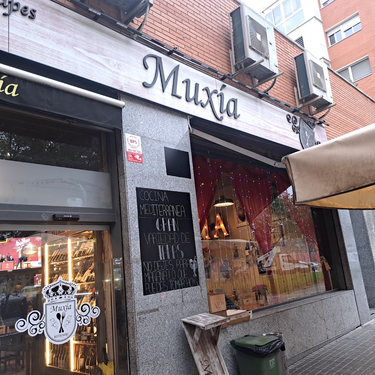 Muxia Bar-Restaurant